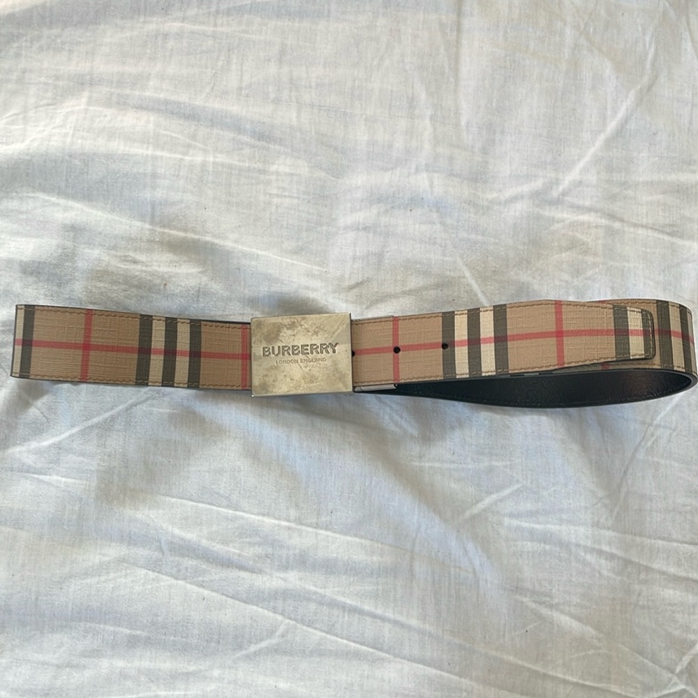 Burberry kids belt